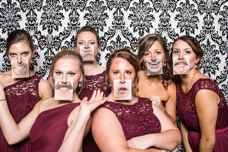 50 (Fun and Popular) Bridal Shower Games For 2025
