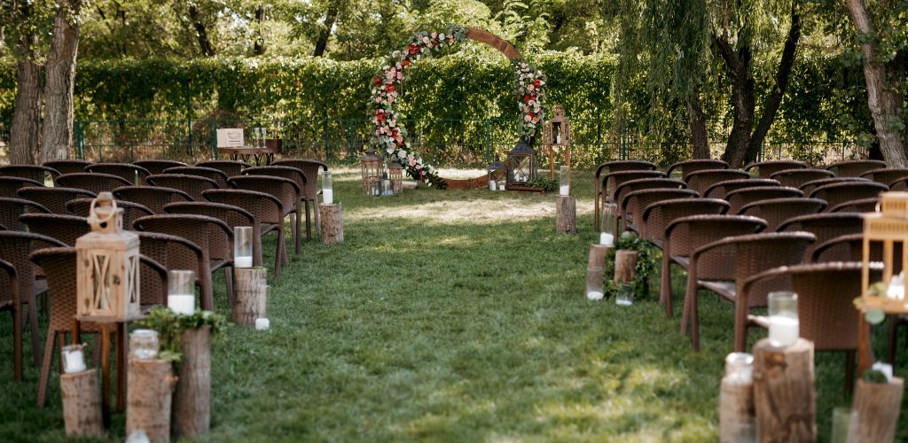 Wedding ceremony decor