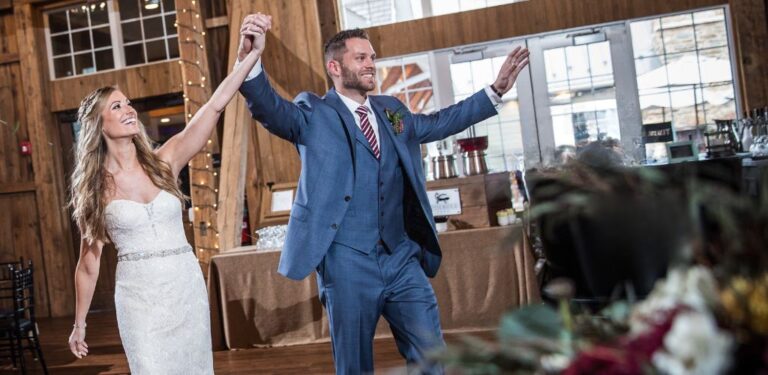 500+ Bride and Groom Reception Entrance Songs For Wedding