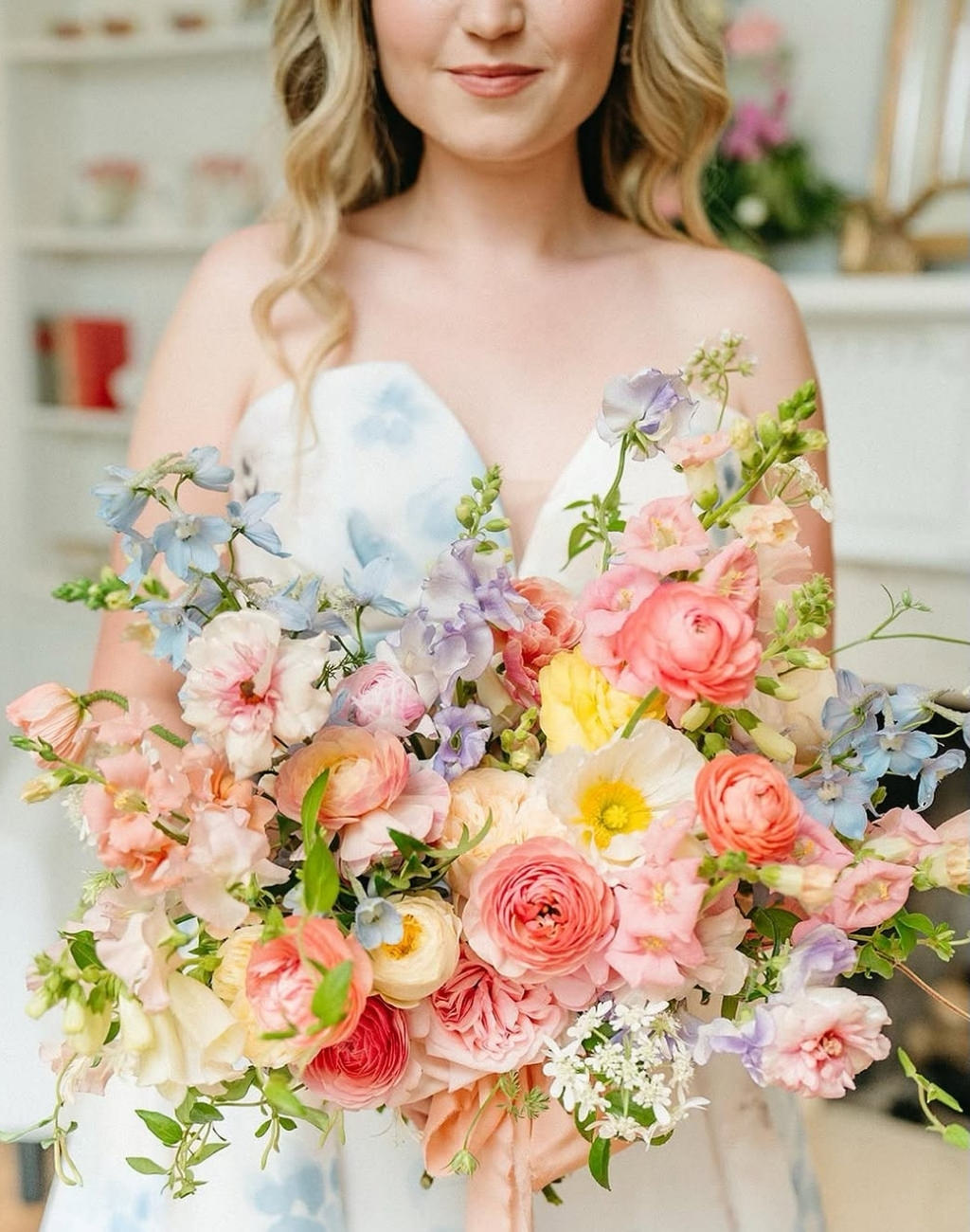 Spring wedding bouquets ideas with pink, blush, and peach colored flowers