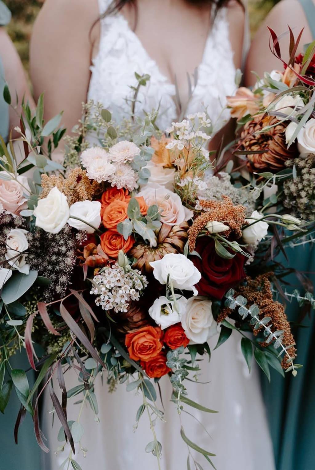 A fall wedding bouquet with big pretty flowers